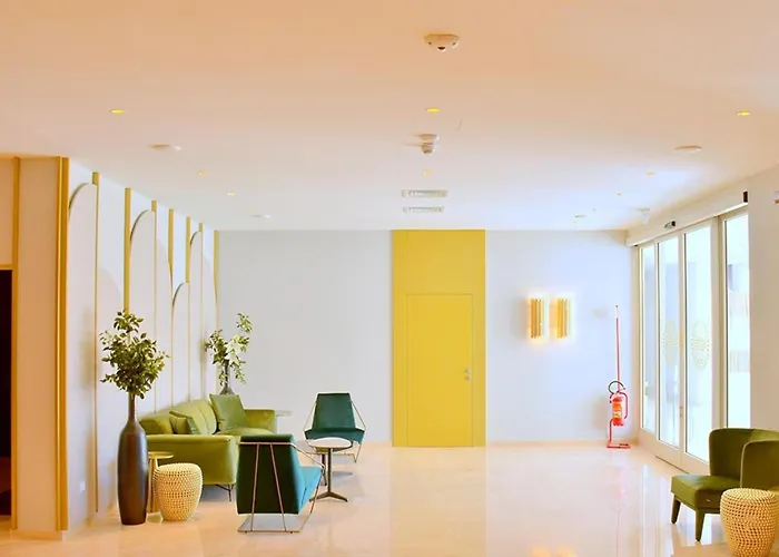 アパート Flat Featuring A Large Sun-filled Terrace