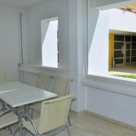 Flat Featuring A Large Sun-filled Terrace Lejlighed Bibione