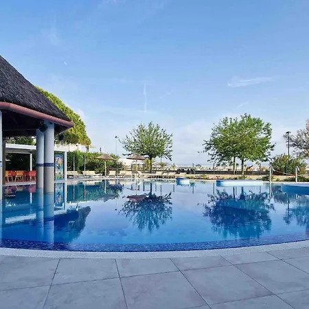 Flat Featuring A Large Sun-filled Terrace 비비오네