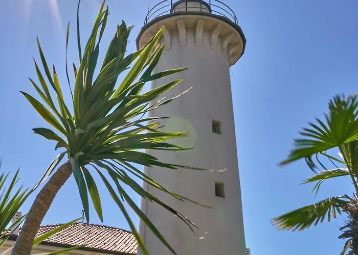 Flat Featuring A Large Sun-filled Terrace